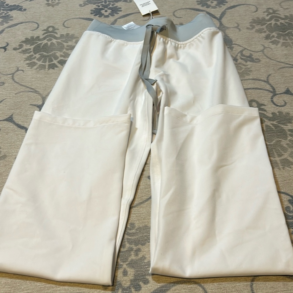 Figs brand new scrubs in white